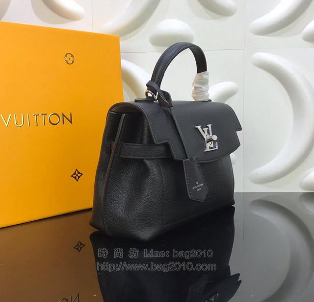 LV女包 M53937 2019秋季新款 路易威登LockmeEver手袋 小牛皮LV手提包 LV手腕包 LV單肩斜挎包  ydh3065